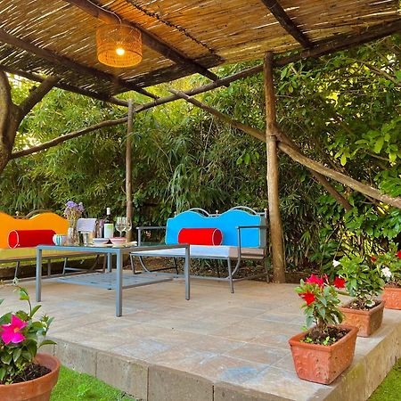 La Dimora: Relax In A Lovely Garden 마사루브렌세 외부 사진